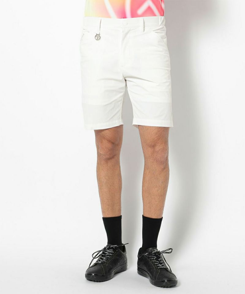 WHITE モデル:身長185cm,チェスト95cm,ウエスト75cm,ヒップ94cm,着用サイズM